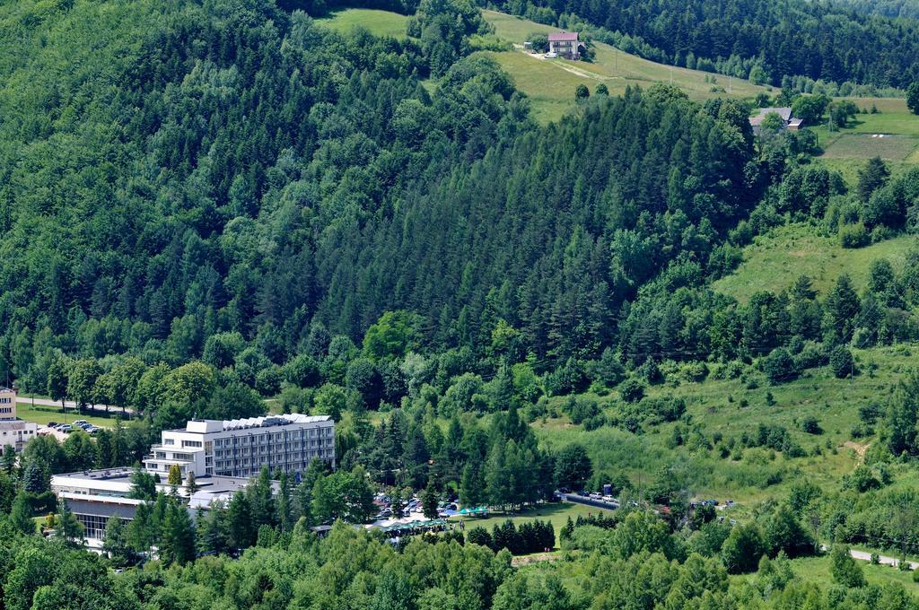 Hotel Perla Poludnia Rytro Exterior foto